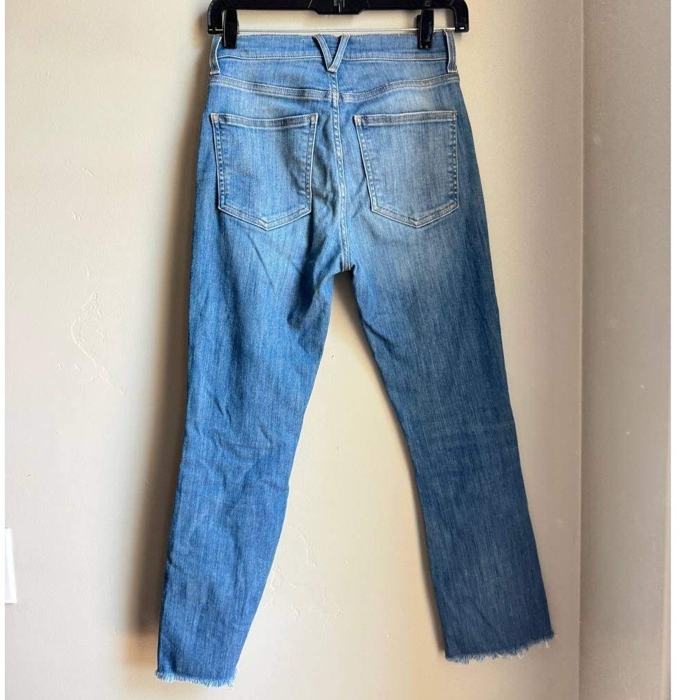Veronica Beard Carly Kick Flare 26 Light Wash High Rise Frayed Hem Cottagecore - Picture 3 of 7